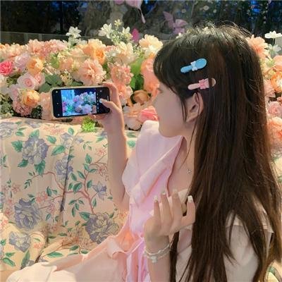 四月的女儿